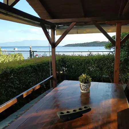 Kesi House Ferienhaus *